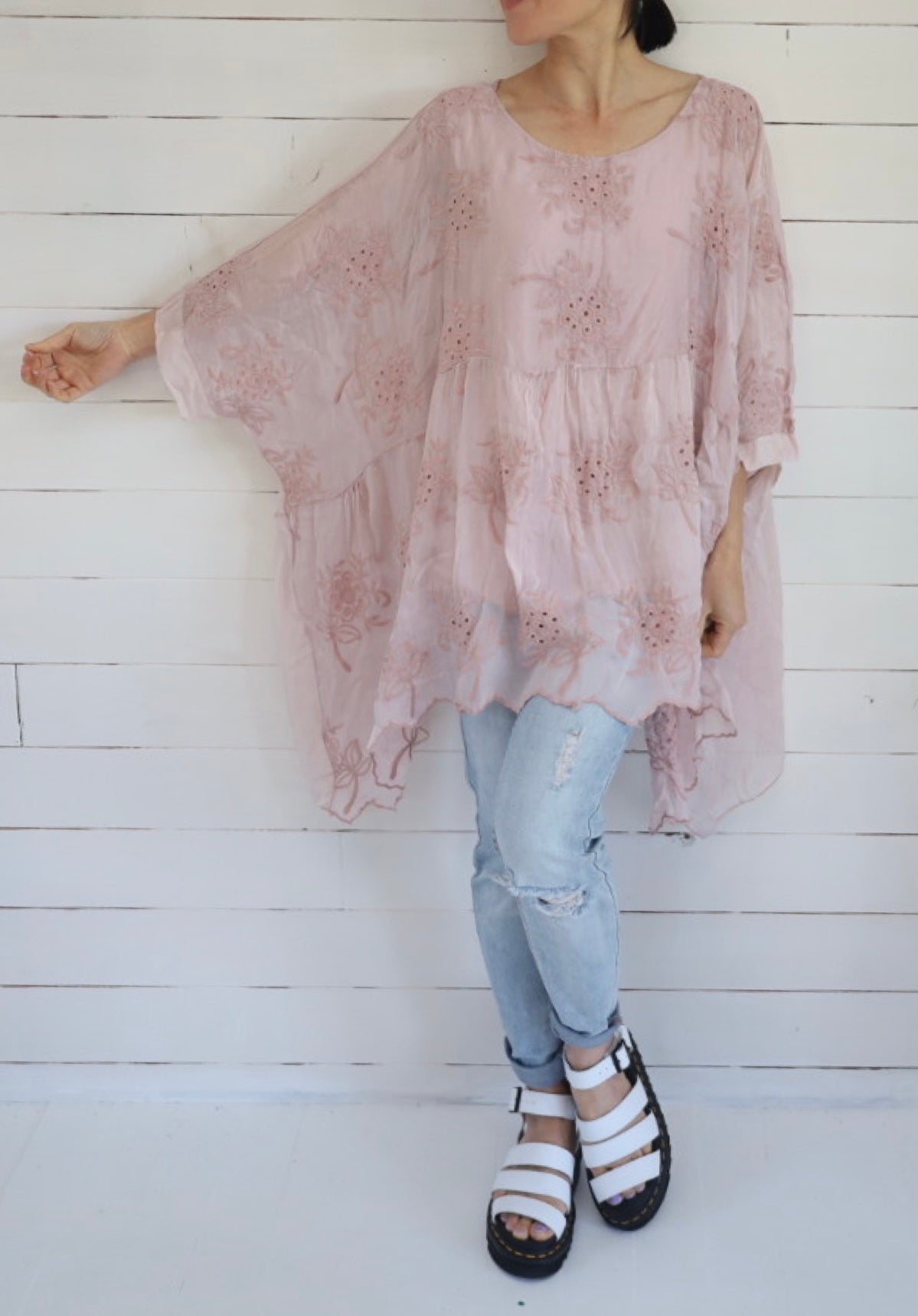 Made In Italy Eve Lace Top