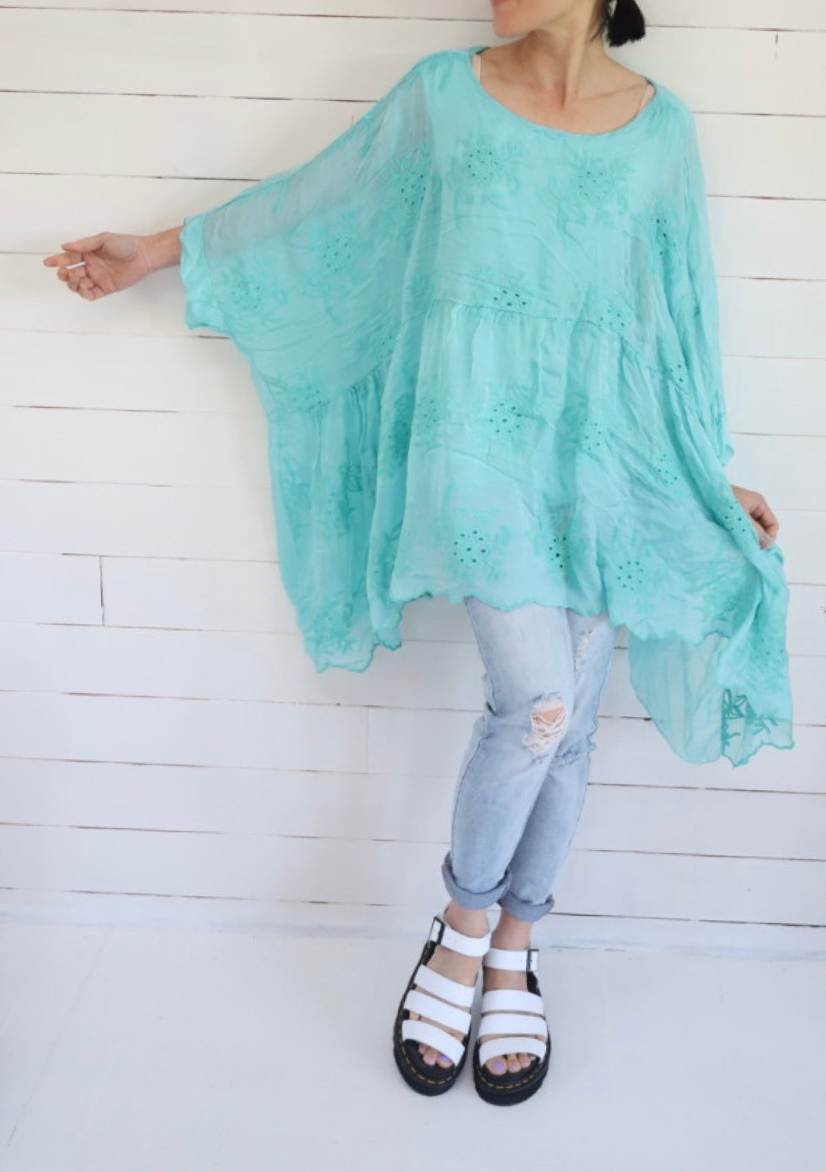 Made In Italy Eve Lace Top