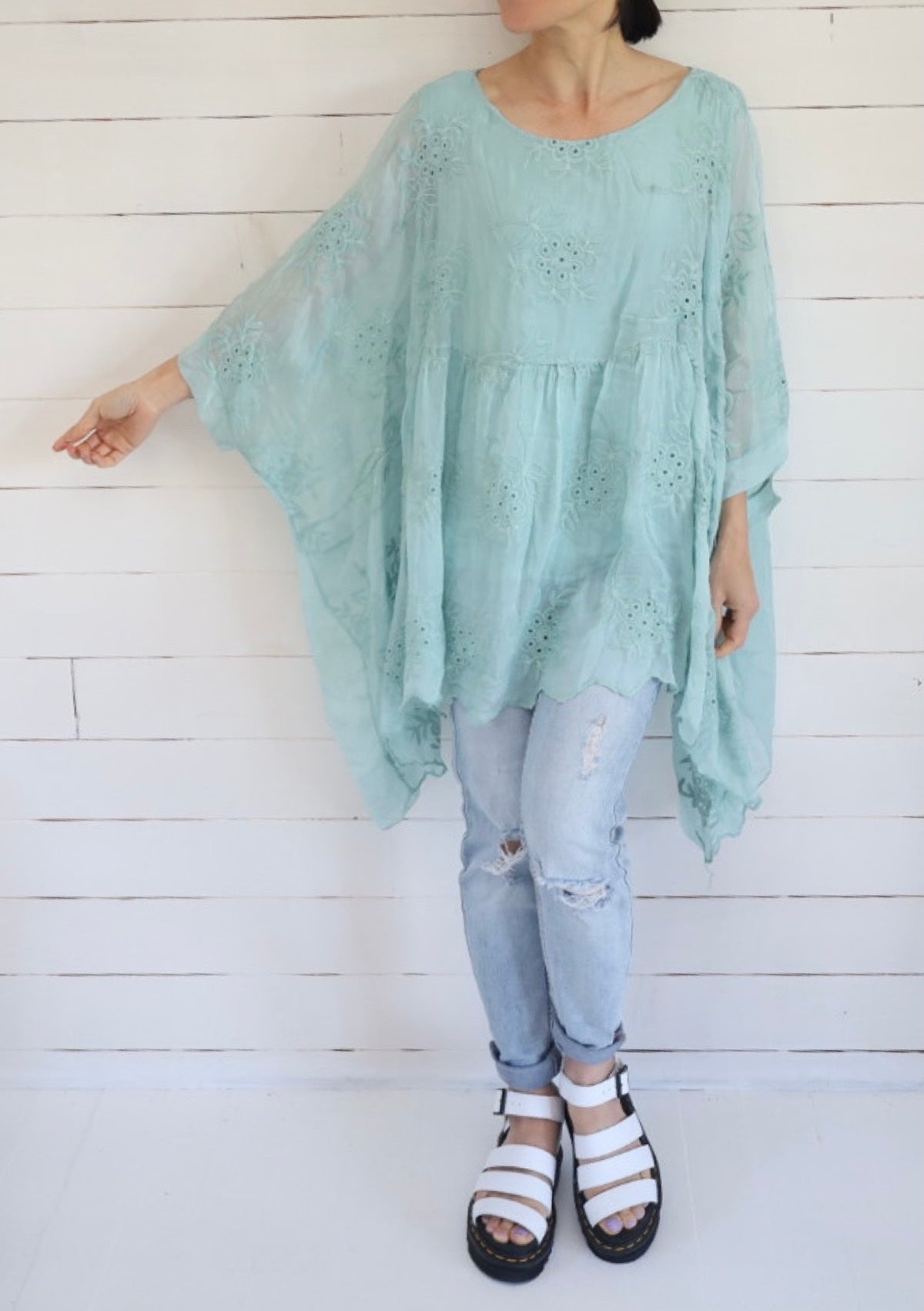 Made In Italy Eve Lace Top